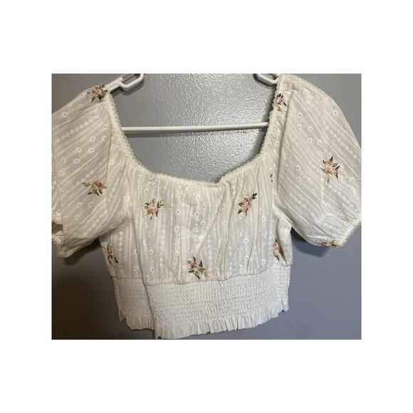 Kirious Los Angeles Shirt Short Sleeve Smocked Cropped Embroidered Size Large - Picture 4 of 4